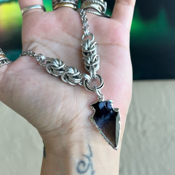 Handmade maille choker necklace black obsidian arrow charm boho goth gemstones - Picture 11 of 13